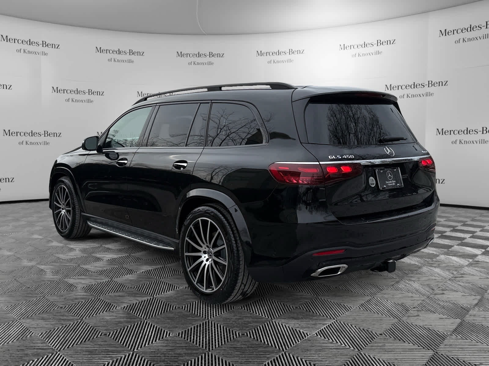 New 2026 Mercedes-Benz GLS 450 4MATIC image 3