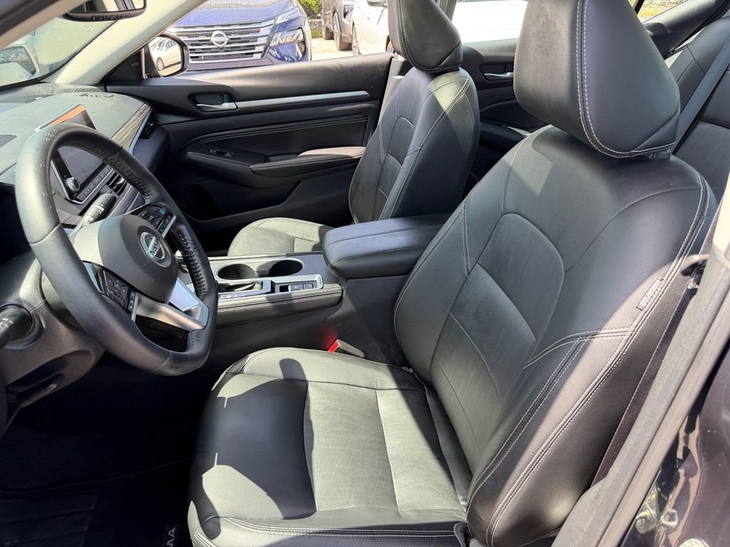 Used 2019 Nissan Altima 2.5 SL FWD image 10