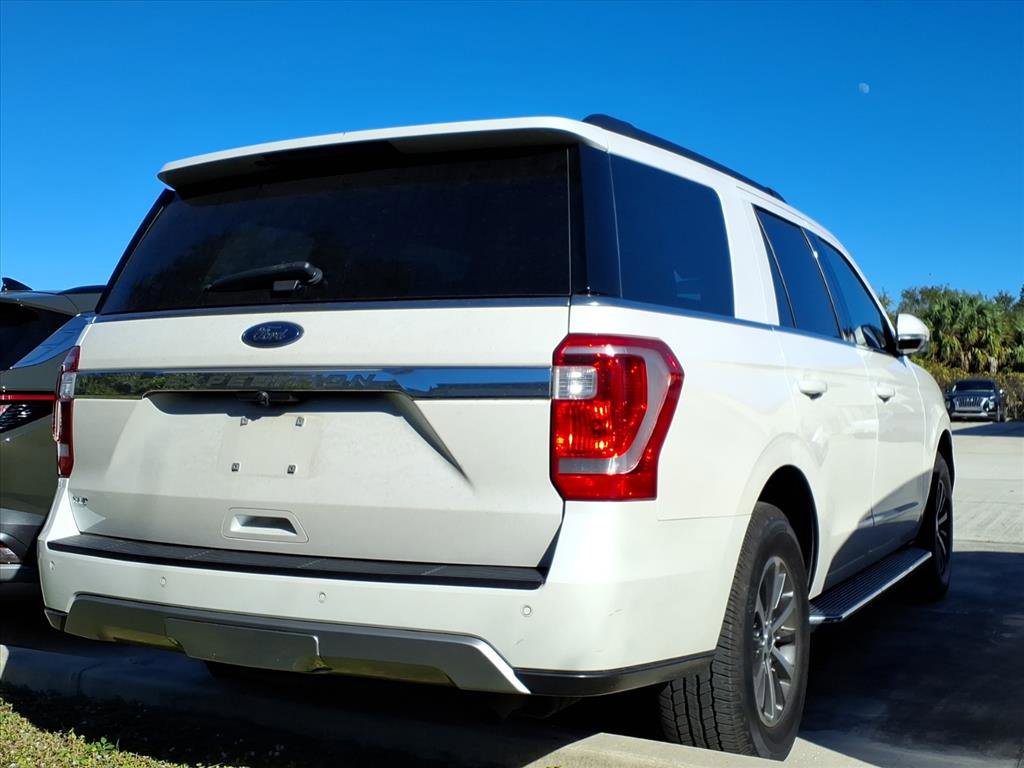 Used 2018 Ford Expedition XLT w/ Equipment Group 202A image 6