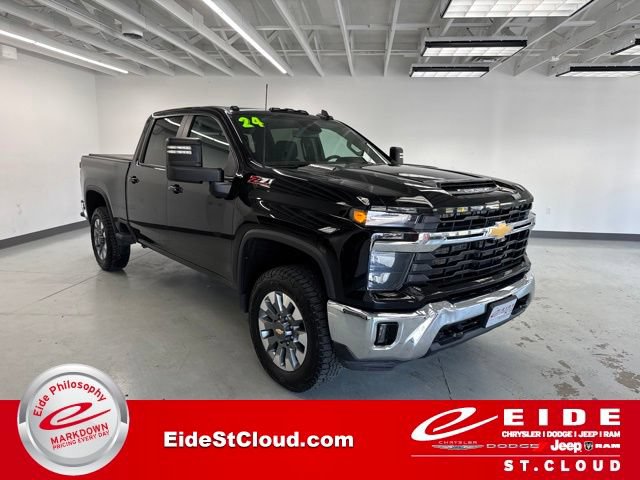 Used 2024 Chevrolet Silverado 2500 LT w/ All Star Edition AWD/4WD image 1