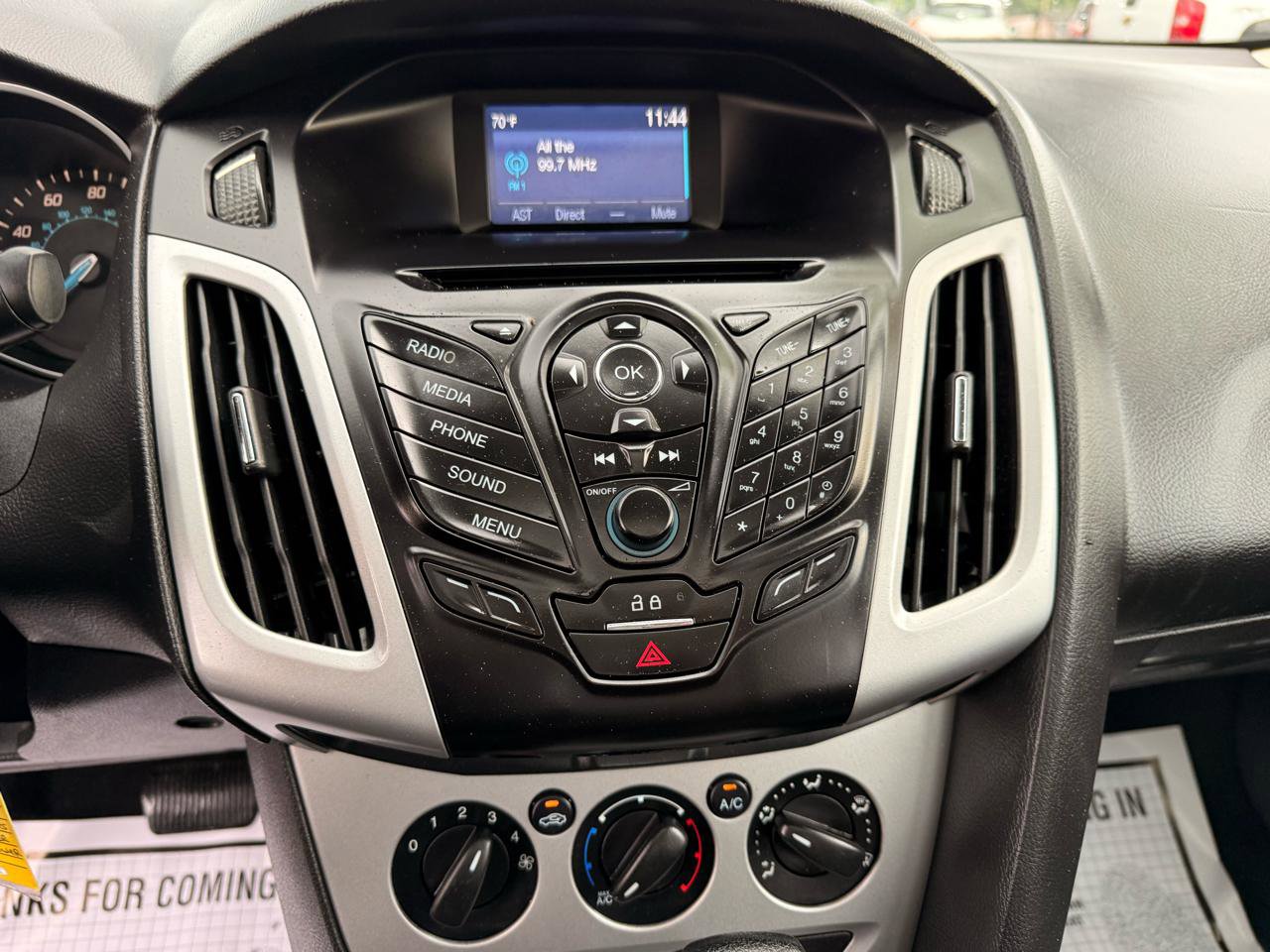 Used 2014 Ford Focus SE FWD image 11