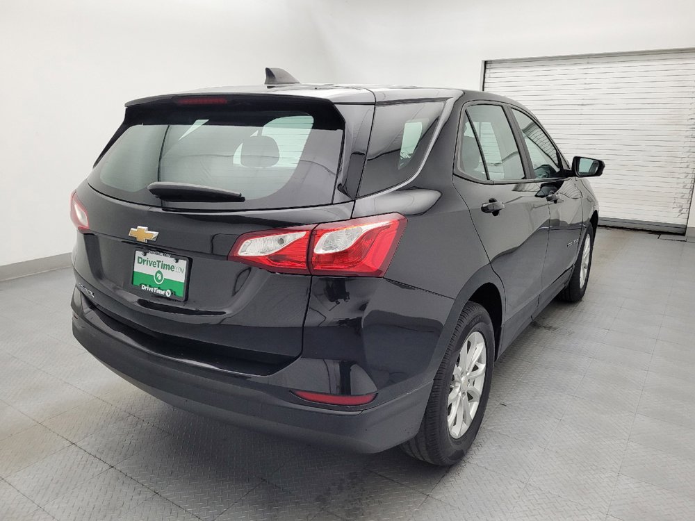 Used 2021 Chevrolet Equinox LS FWD image 9