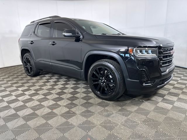 Used 2023 GMC Acadia SLE w/ Driver Convenience Package image 2