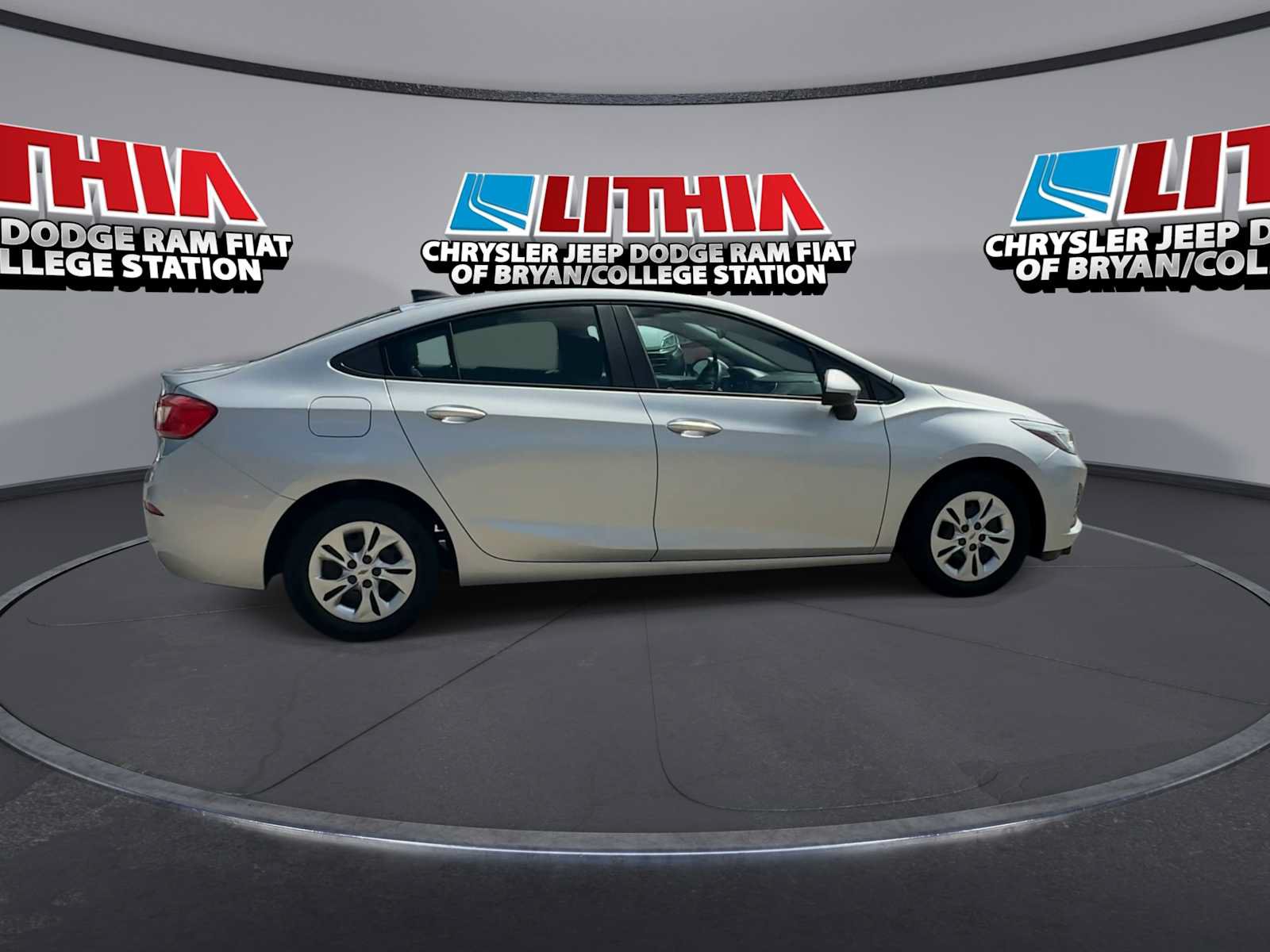 Used 2019 Chevrolet Cruze LS FWD image 8