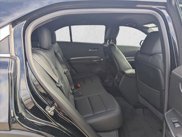 Used 2025 Cadillac XT4 Premium Luxury image 20