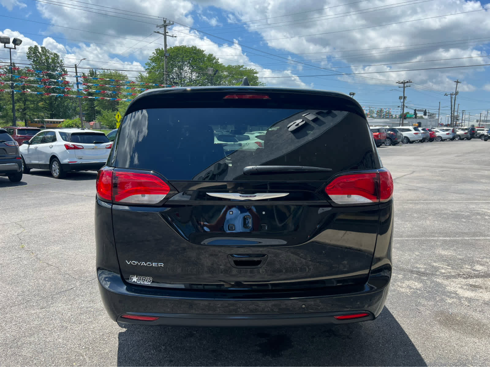 New 2025 Chrysler Voyager LX image 6