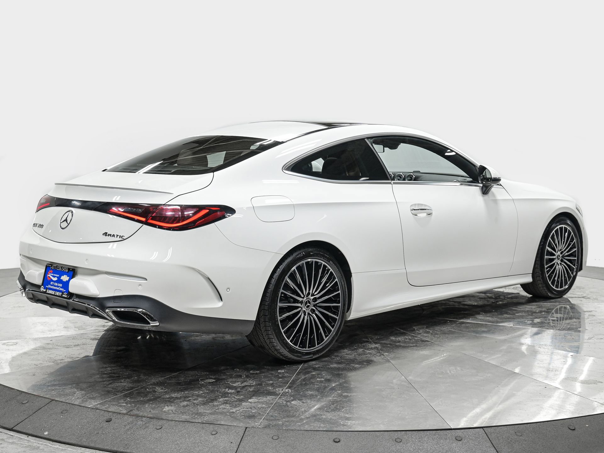Used 2025 Mercedes-Benz CLE 300 4MATIC Coupe image 7