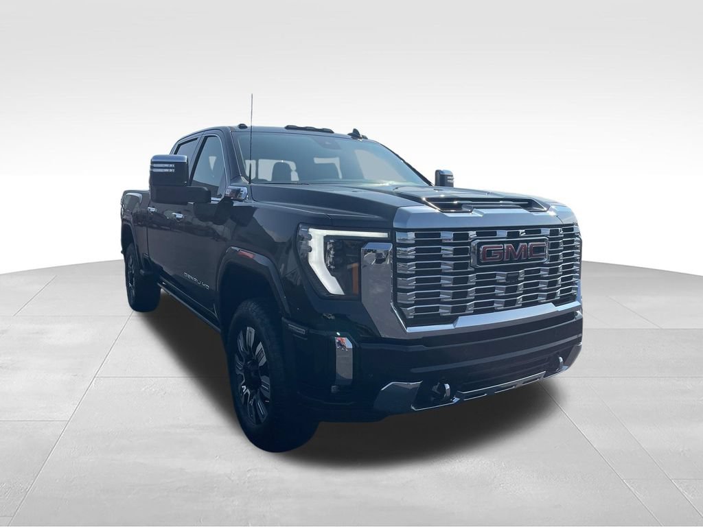 Used 2025 GMC Sierra 2500 Denali w/ Denali Reserve Package AWD/4WD image 7
