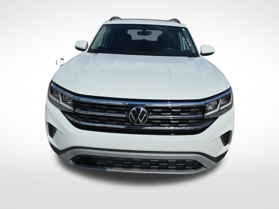 Used 2023 Volkswagen Atlas SE w/ Panoramic Sunroof Package image 3