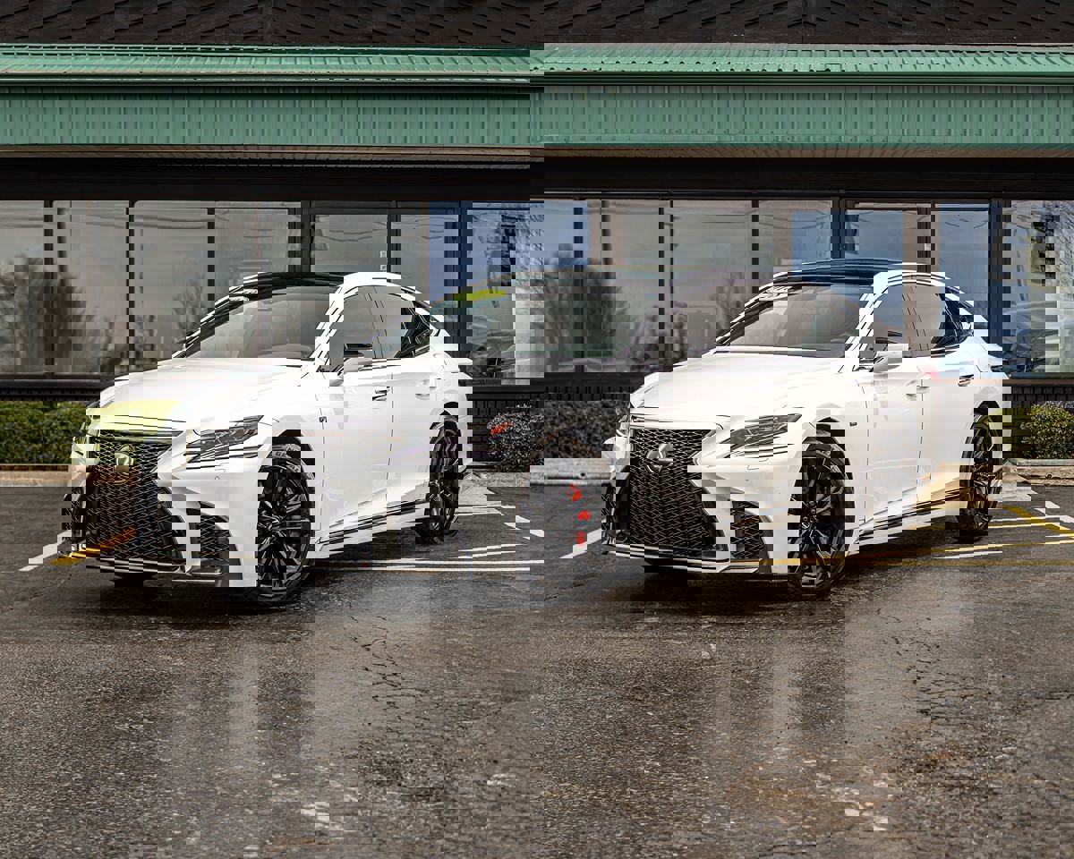 Used 2018 Lexus LS 500 F Sport w/ Accessory Package (Z1) image 5