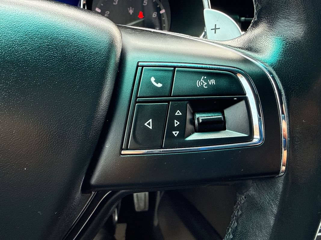 Used 2014 Maserati Quattroporte GTS RWD image 24