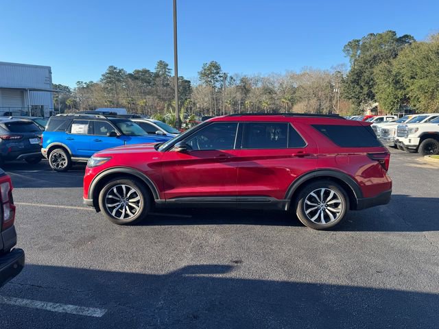 Used 2025 Ford Explorer ST-Line image 5