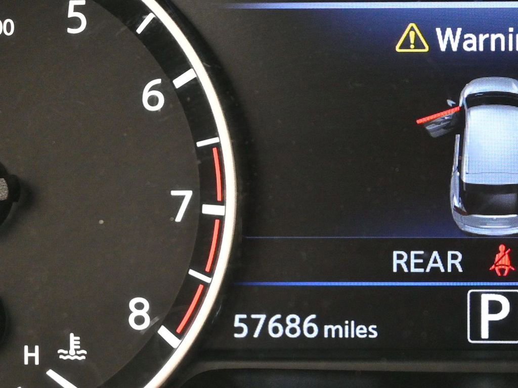 Used 2023 Nissan Murano SV image 21