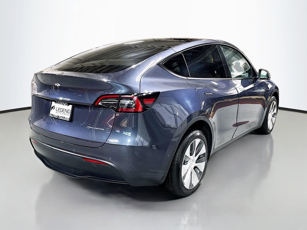 Used 2022 Tesla Model Y Long Range AWD/4WD image 7
