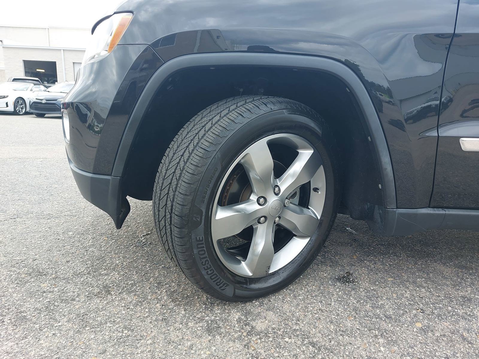 Used 2013 Jeep Grand Cherokee Limited AWD/4WD image 33