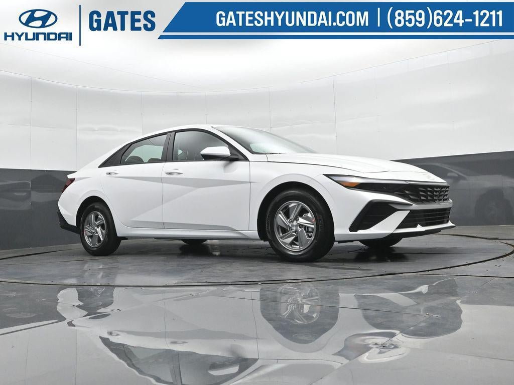 New 2026 Hyundai Elantra SE FWD image 36
