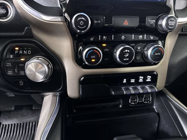 Used 2022 RAM 1500 Laramie AWD/4WD image 17