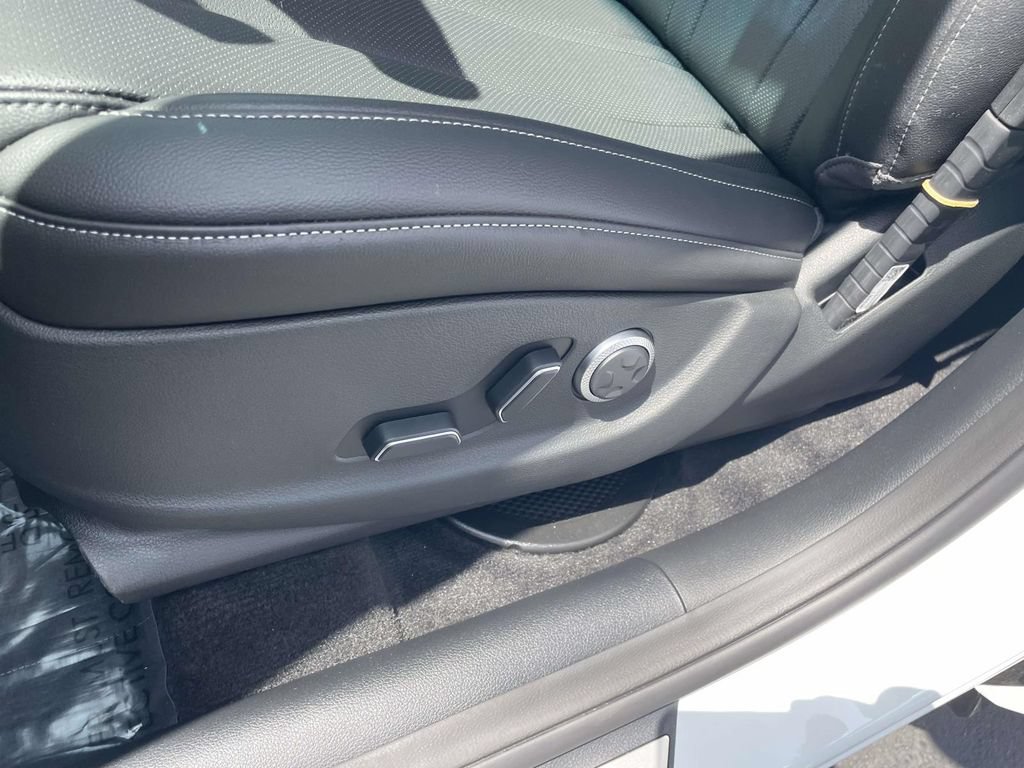 New 2026 Genesis GV80 2.5T Select AWD/4WD image 19