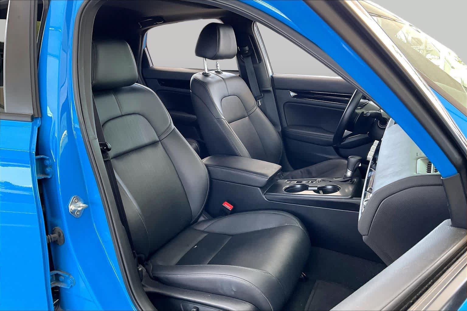 Used 2024 Honda Civic Sport Touring image 9