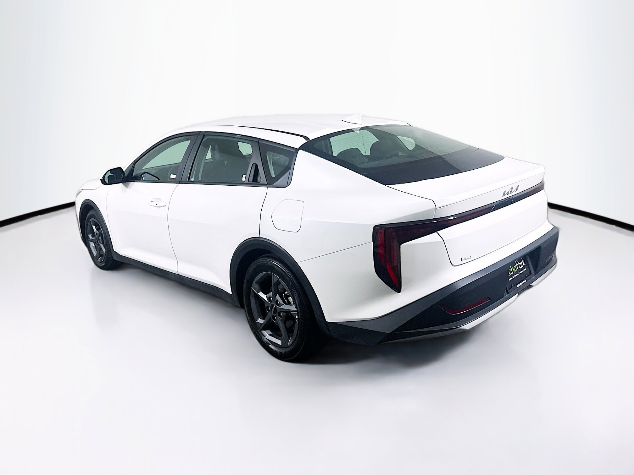 Used 2025 Kia K4 LXS image 5