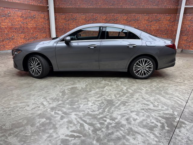 Used 2025 Mercedes-Benz CLA 250 4MATIC image 2