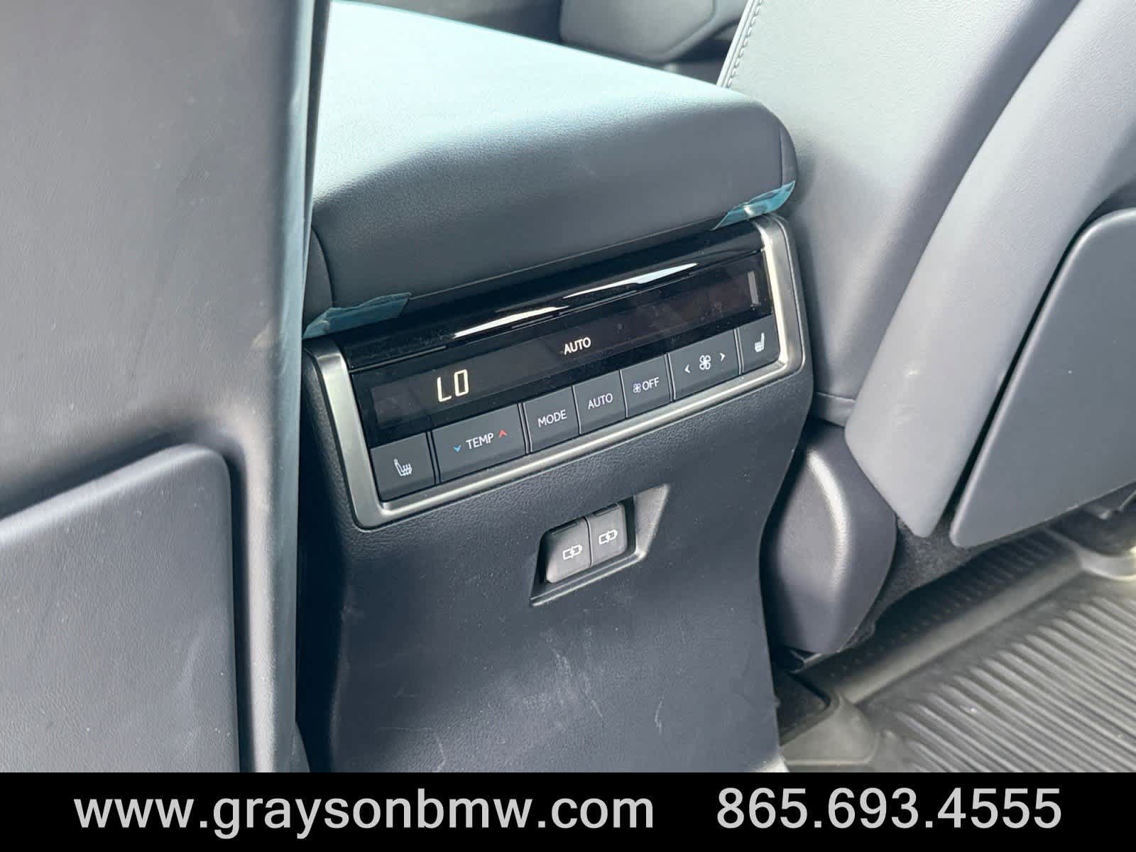 Used 2024 Lexus GX 550 w/ Accessory Package (2T) AWD/4WD image 20