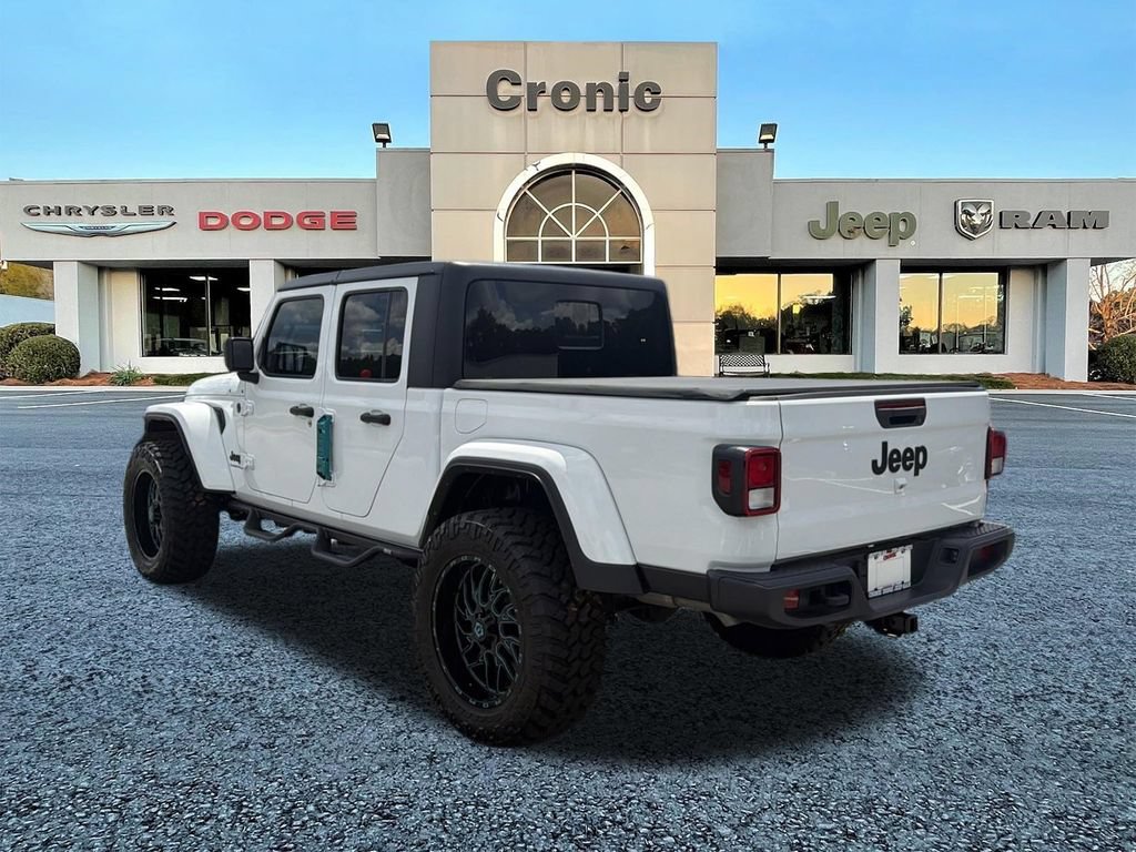 Used 2024 Jeep Gladiator Sport AWD/4WD image 5