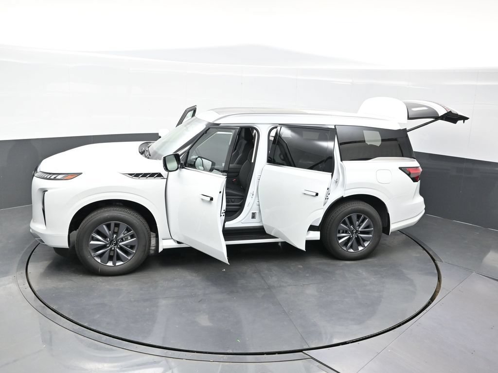 Certified 2026 INFINITI QX80 Pure w/ Cargo Package AWD/4WD image 57