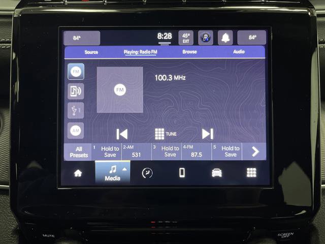 New 2025 Jeep Grand Cherokee Laredo X w/ Trailer Tow Package image 16