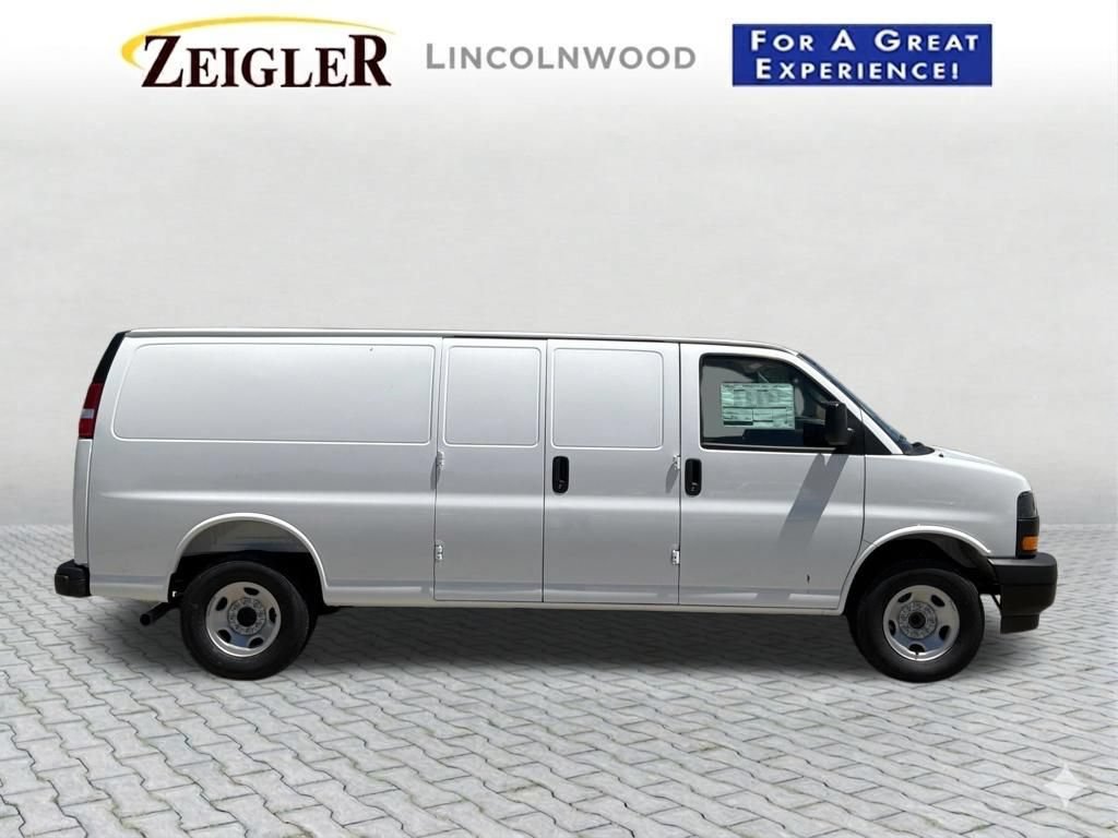 New 2026 GMC Savana 2500 Extended w/ Safety Package RWD image 10