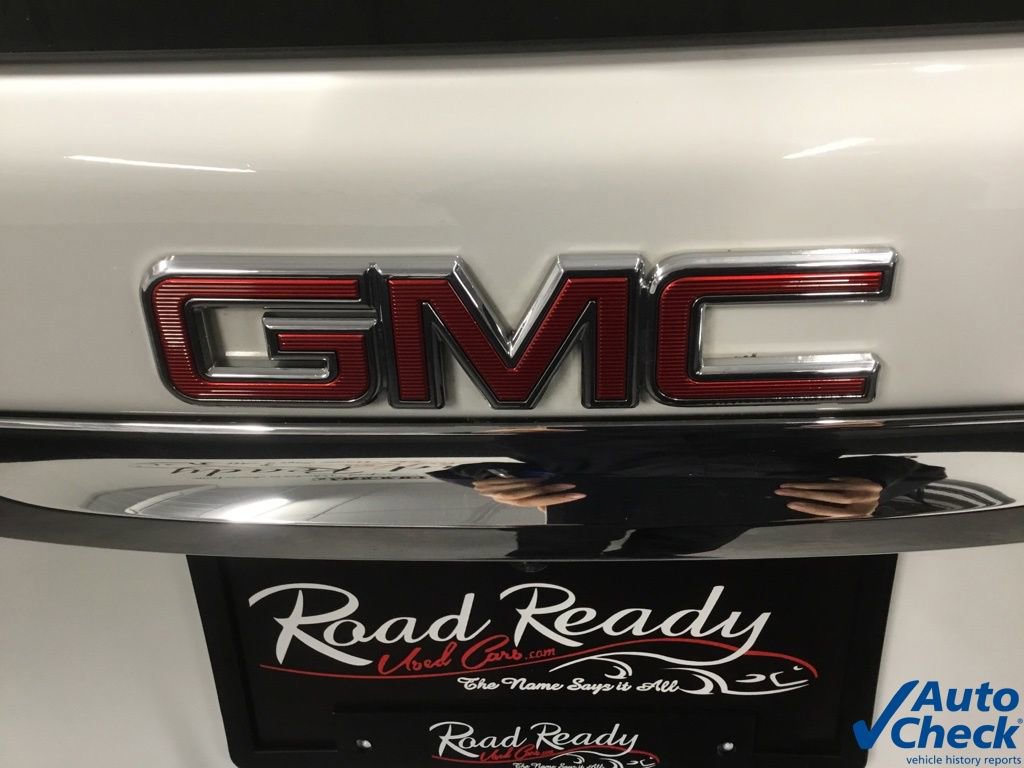 Used 2018 GMC Terrain Denali w/ Advanced Safety Package AWD/4WD image 14