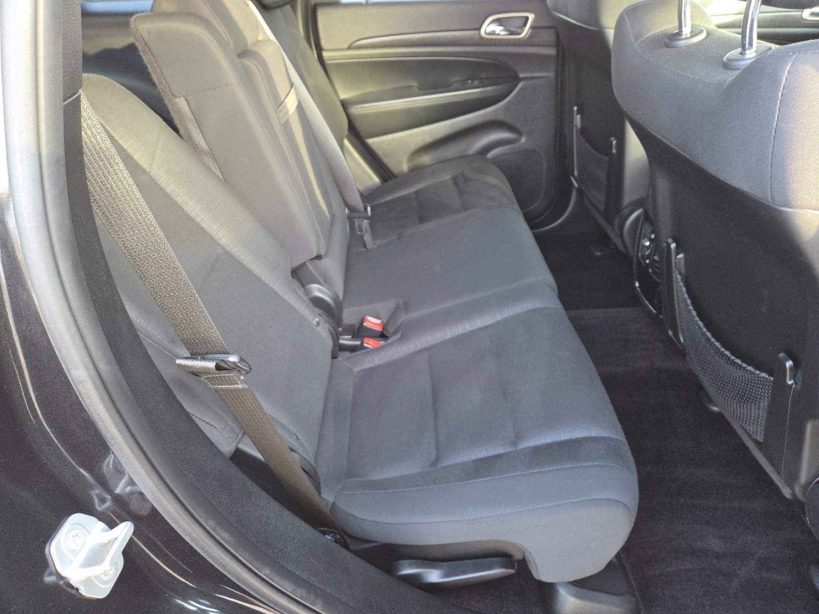 Used 2016 Jeep Grand Cherokee Laredo w/ Quick Order Package 23E image 19