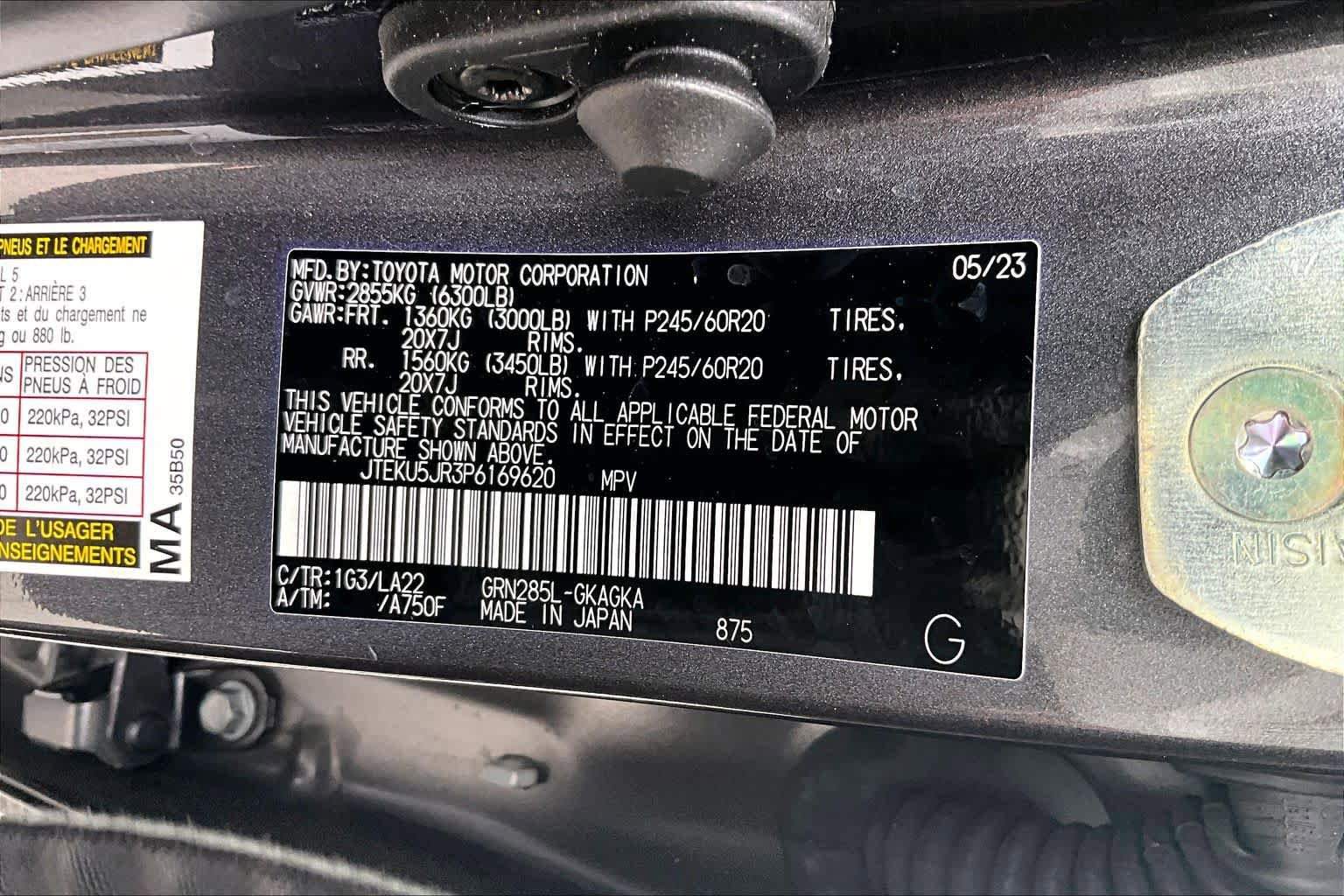 Used 2023 Toyota 4Runner Limited AWD/4WD image 37