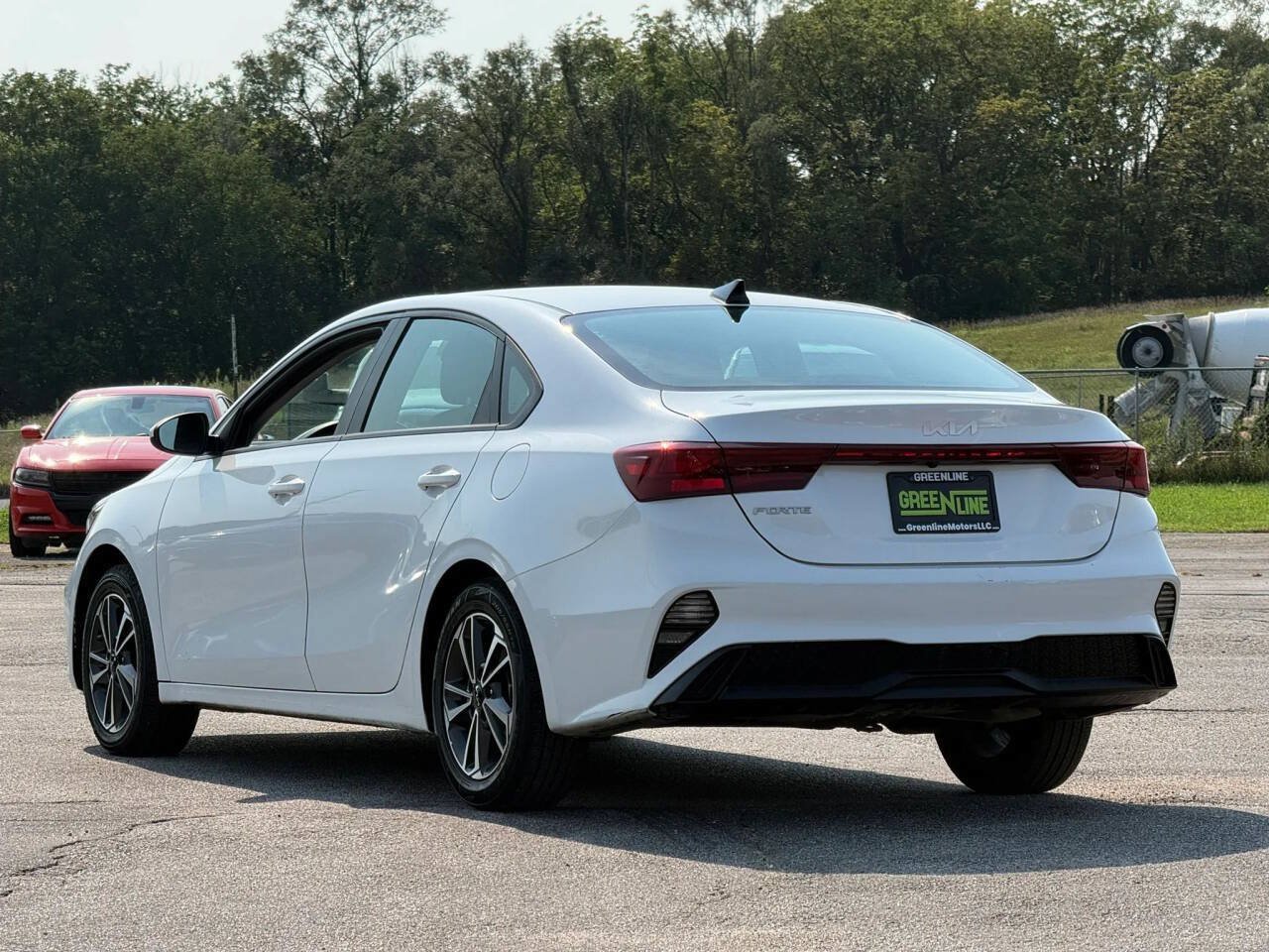Used 2024 Kia Forte LXS FWD image 2