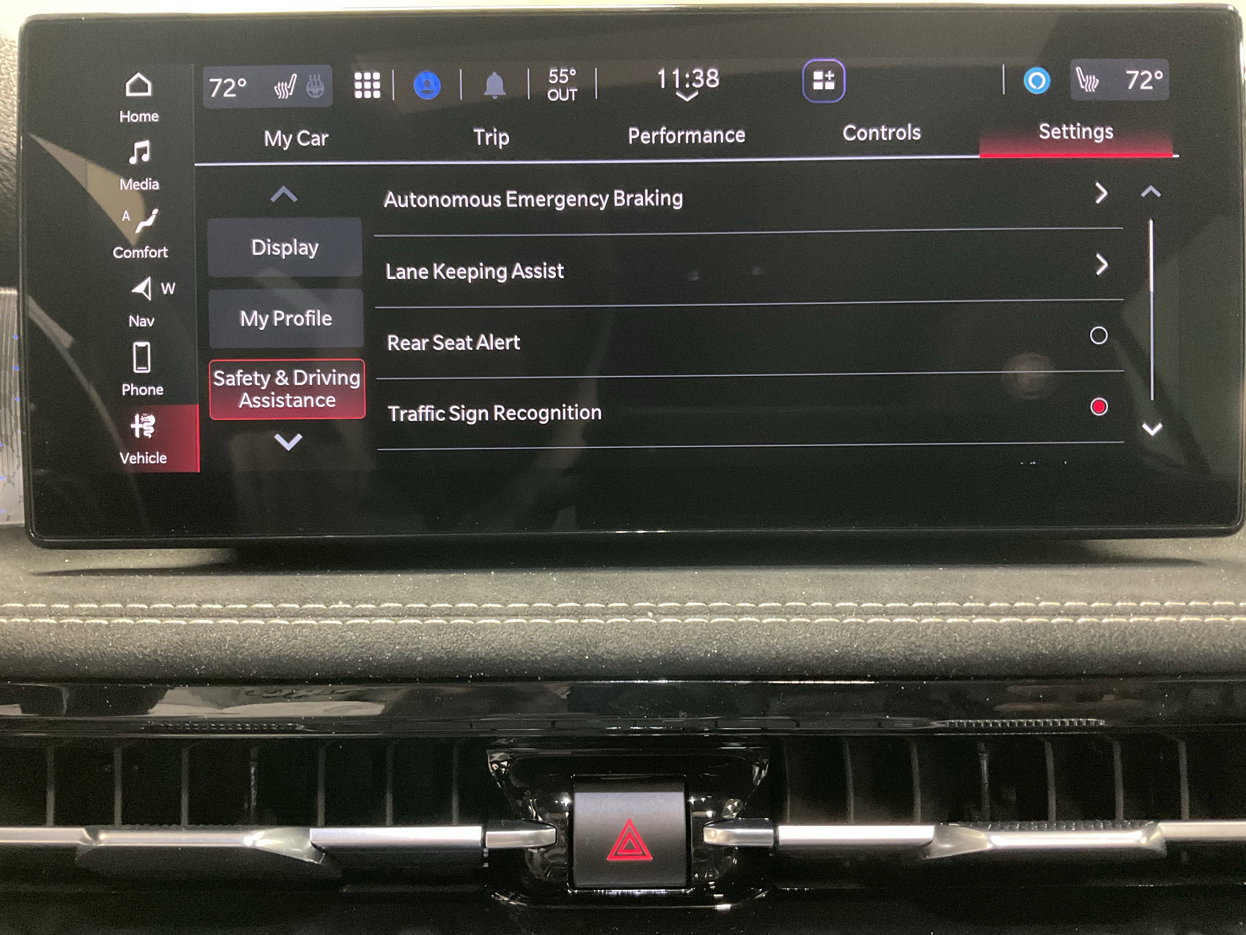 New 2026 Alfa Romeo Tonale w/ Active Assist Package image 7