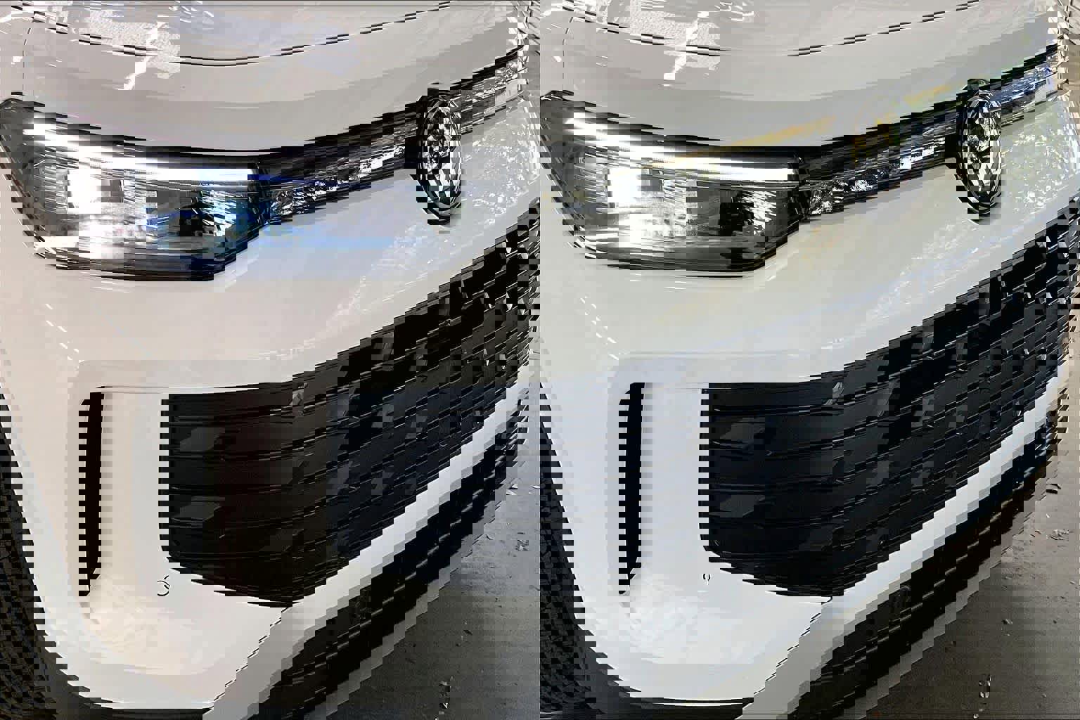New 2026 Volkswagen Tiguan SE image 33
