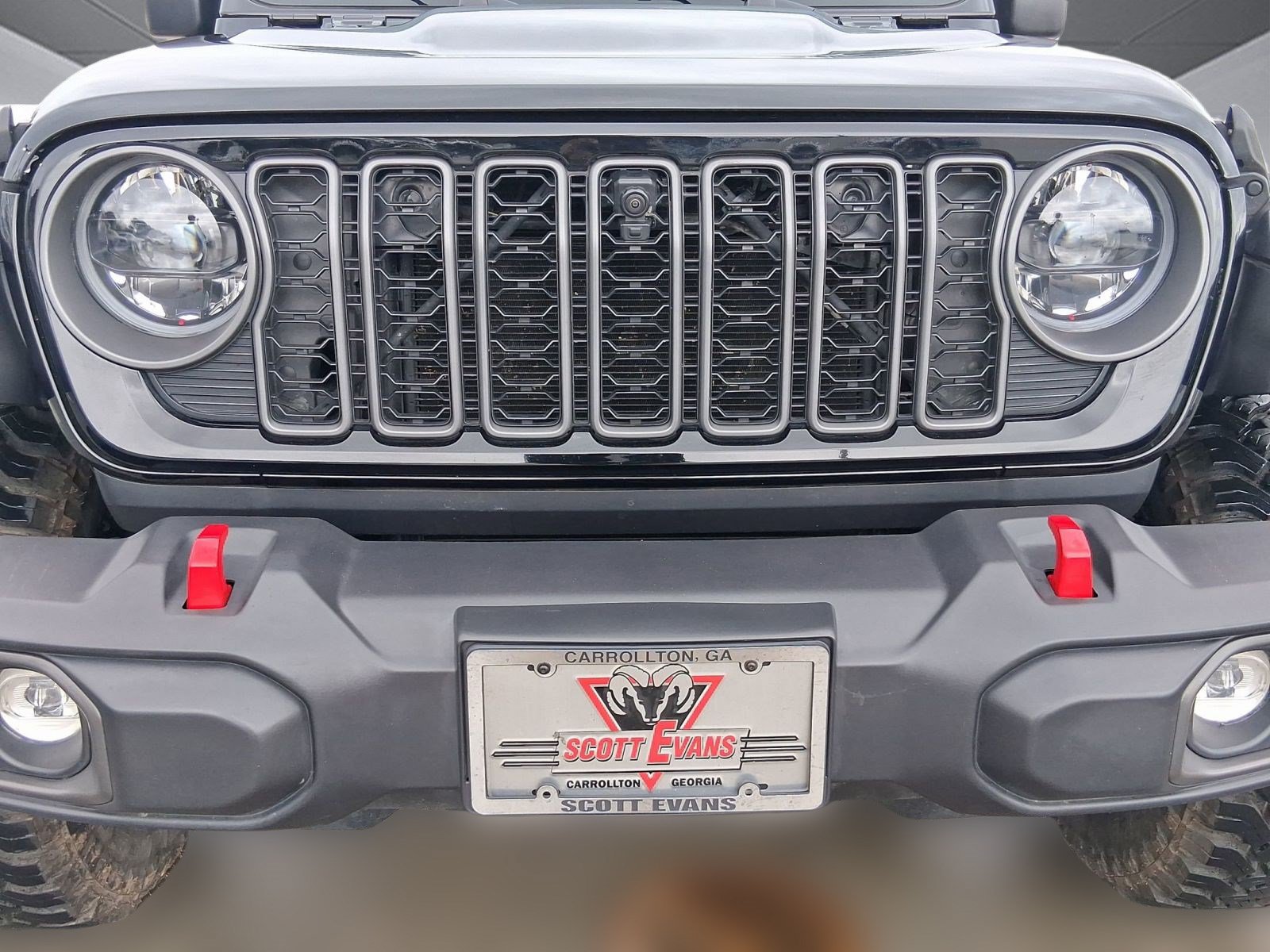 Used 2025 Jeep Gladiator Rubicon w/ Technology Group AWD/4WD image 23