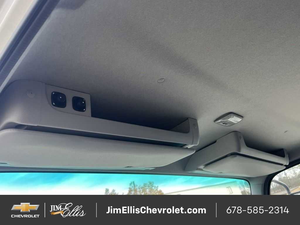 New 2024 Chevrolet Low Cab Forward image 21