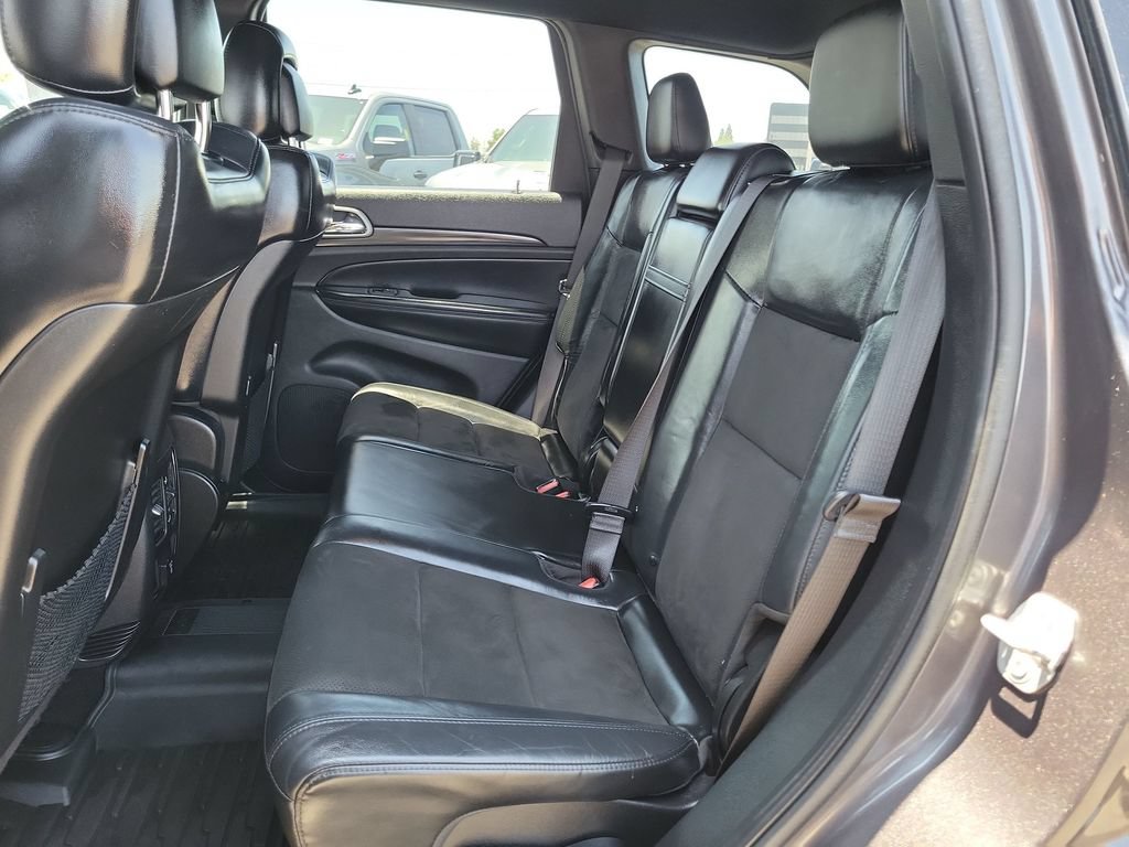 Used 2021 Jeep Grand Cherokee Laredo X AWD/4WD image 24