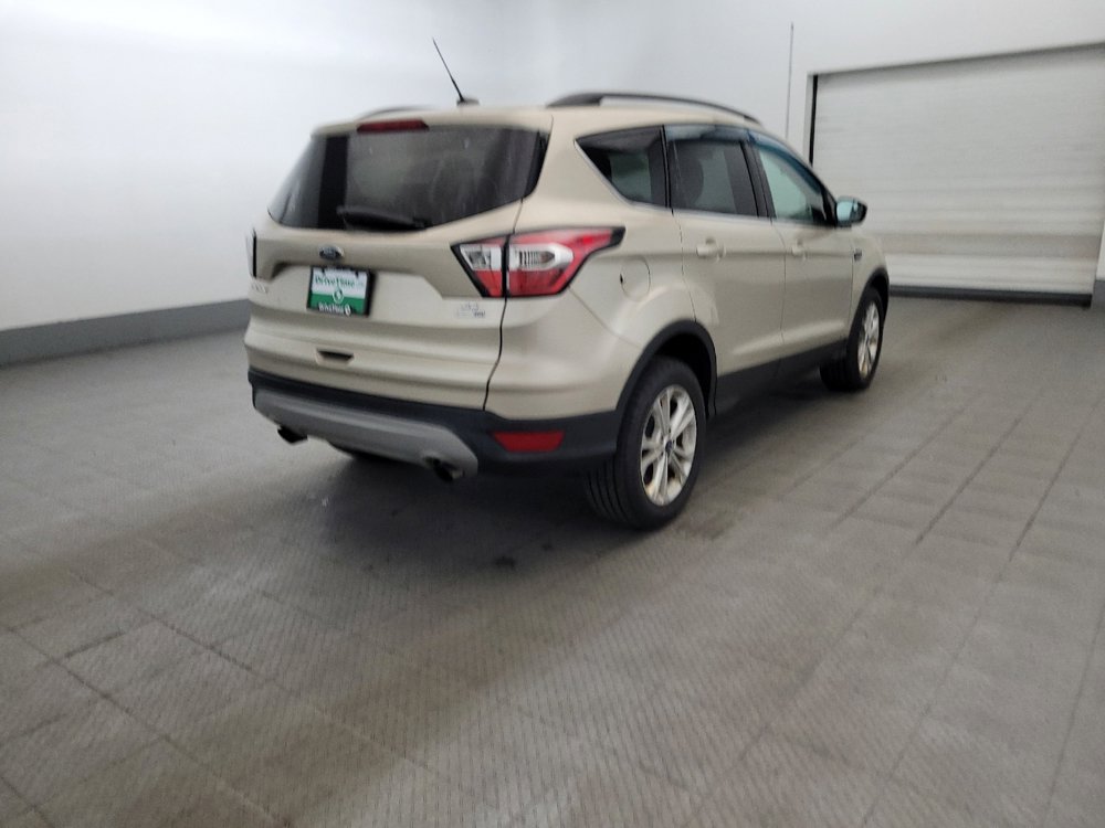 Used 2018 Ford Escape SE AWD/4WD image 9