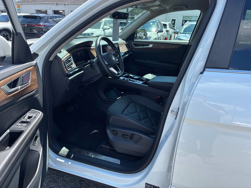 Used 2026 Volkswagen Atlas SE AWD/4WD image 10