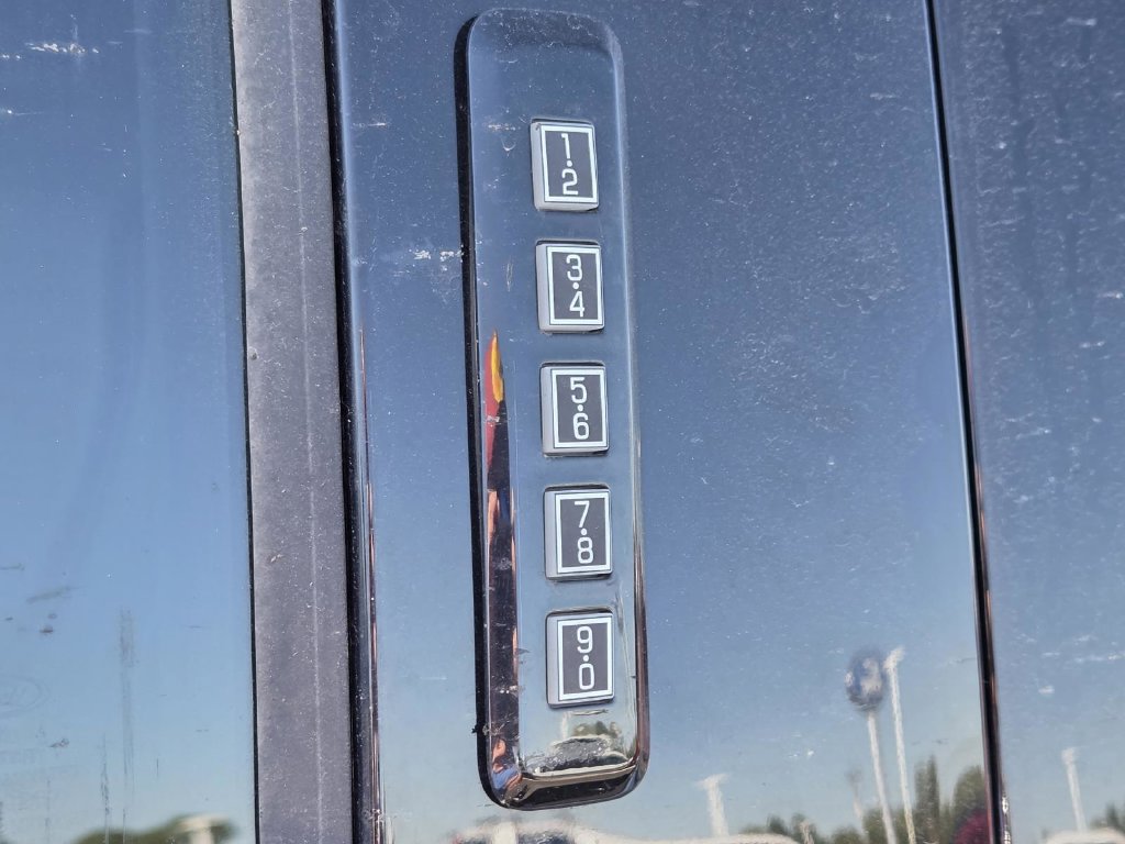 Used 2026 Ford F350 King Ranch AWD/4WD image 9