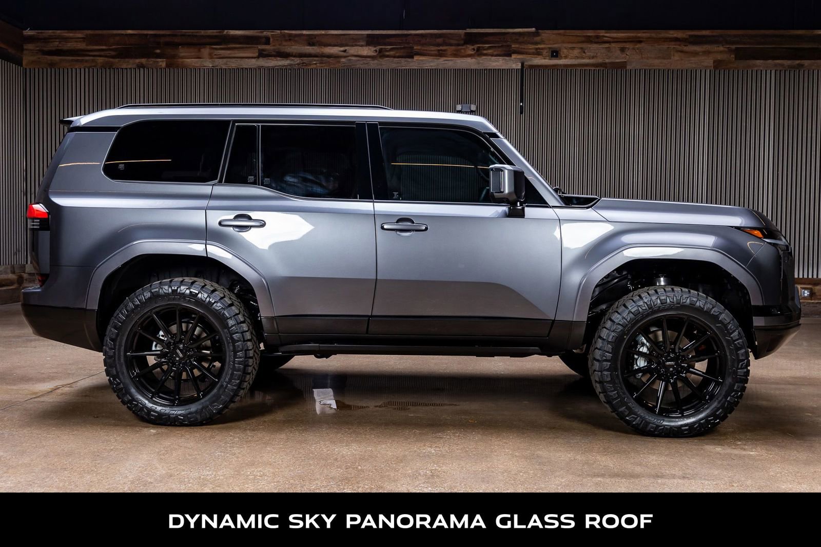 Used 2025 Lexus GX 550 image 11