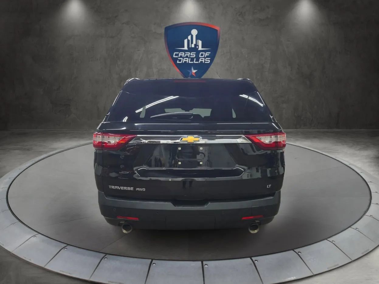 Used 2019 Chevrolet Traverse LT w/ LT Premium Package image 4