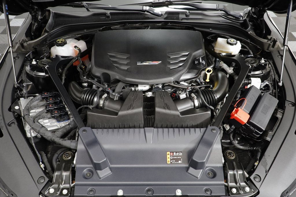 Used 2025 Cadillac CT4 V Blackwing w/ Driver Assist Package image 28