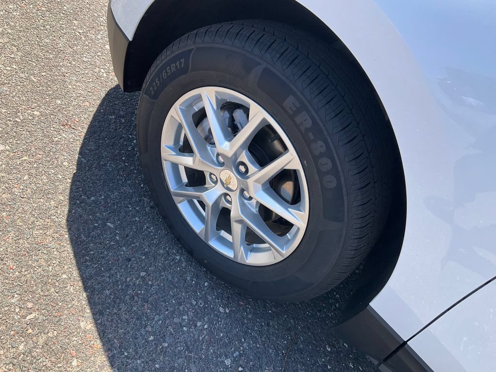 Used 2024 Chevrolet Equinox LT AWD/4WD image 33