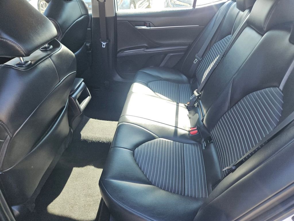 Used 2024 Toyota Camry SE image 27