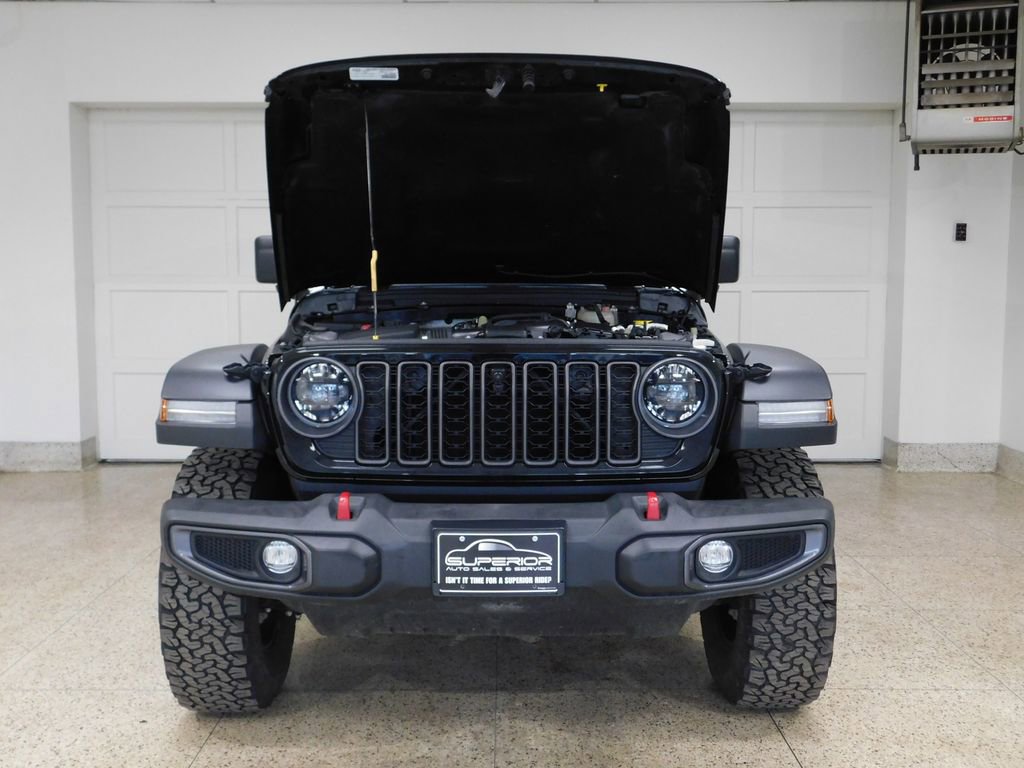 Used 2024 Jeep Wrangler Unlimited Rubicon w/ Technology Group AWD/4WD image 13