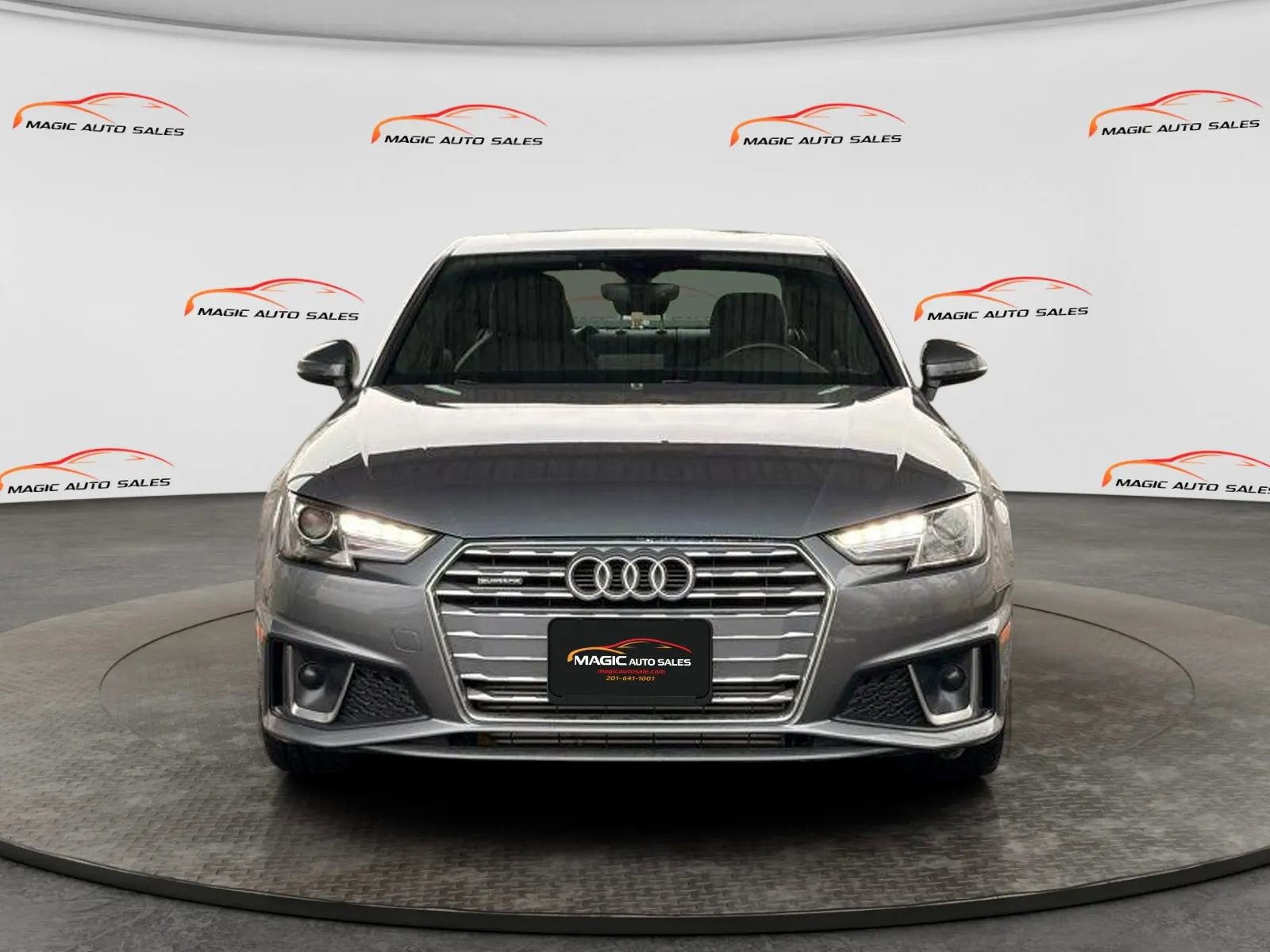 Used 2019 Audi A4 2.0T Premium w/ Convenience Package image 3