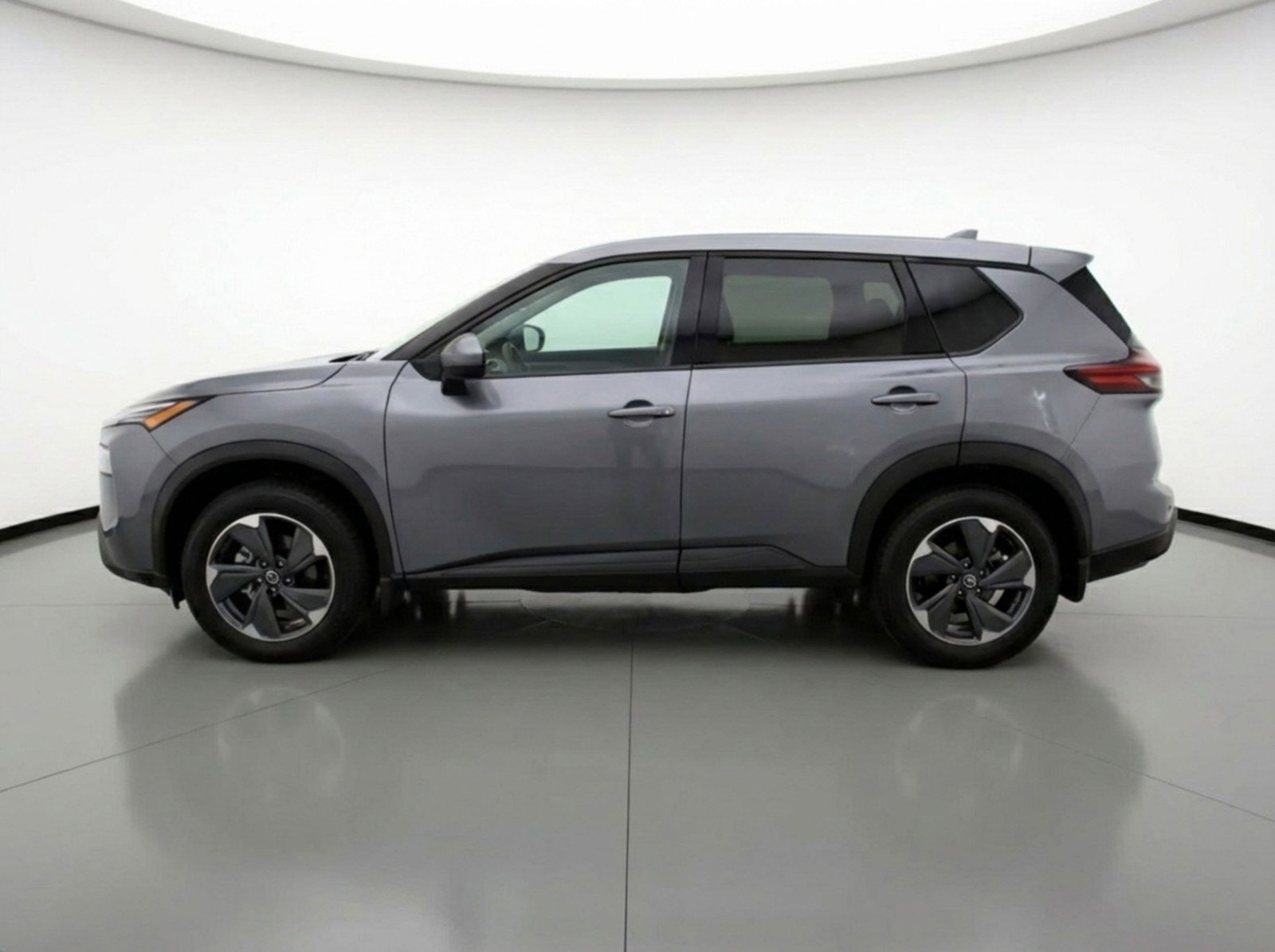 Used 2025 Nissan Rogue SV FWD image 5